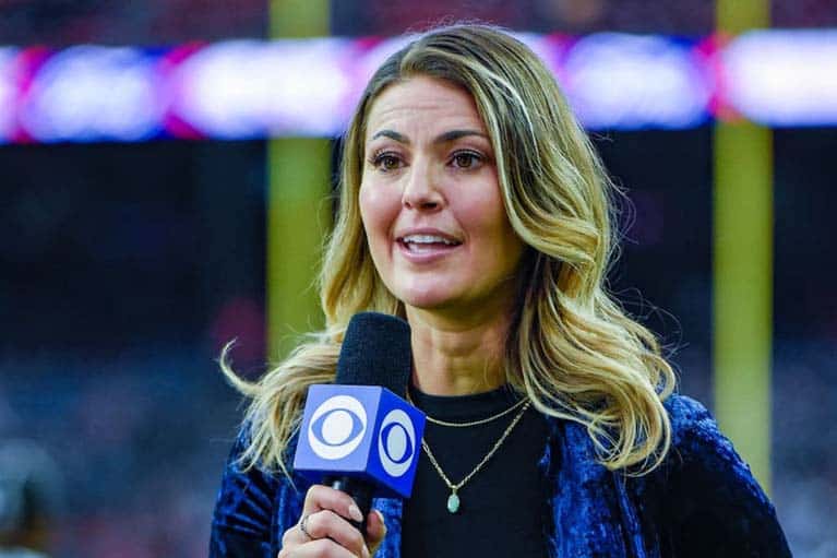 Amanda Balionis Early Life, Body Measurements, Career, Relationship