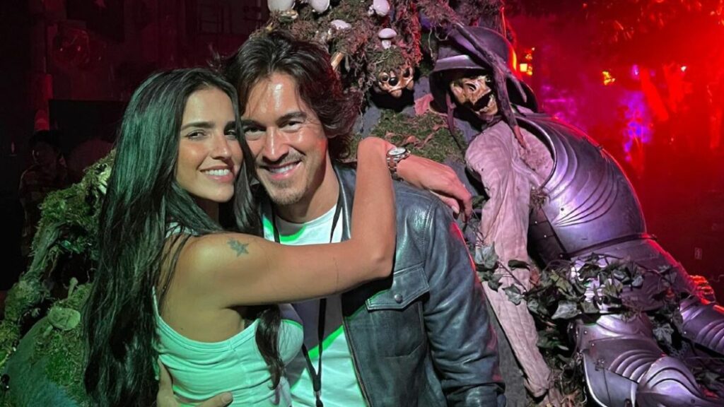 Fernando Schoenwald: Husband of Barbara de Regil Age, Height, Career, and Net Worth - Vimarsana News