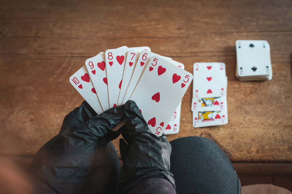 The Power of Solitary Card Play - Boosting Mental Agility and Decision-Making